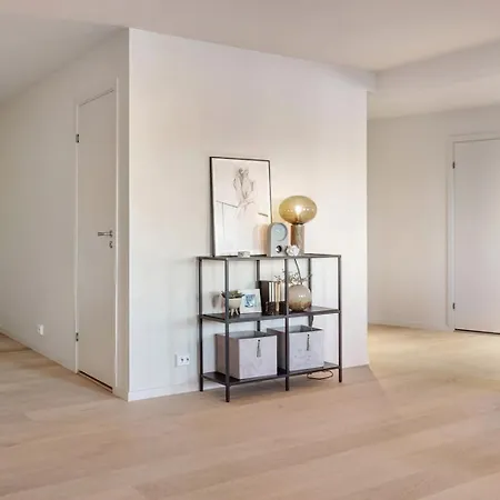 Exclusive Waterfront - Perfect For Ons Appartement