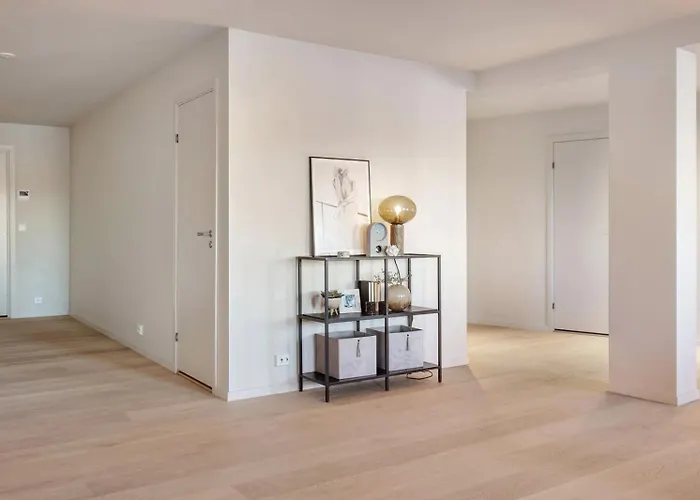 Exclusive Waterfront - Perfect For Ons Appartement